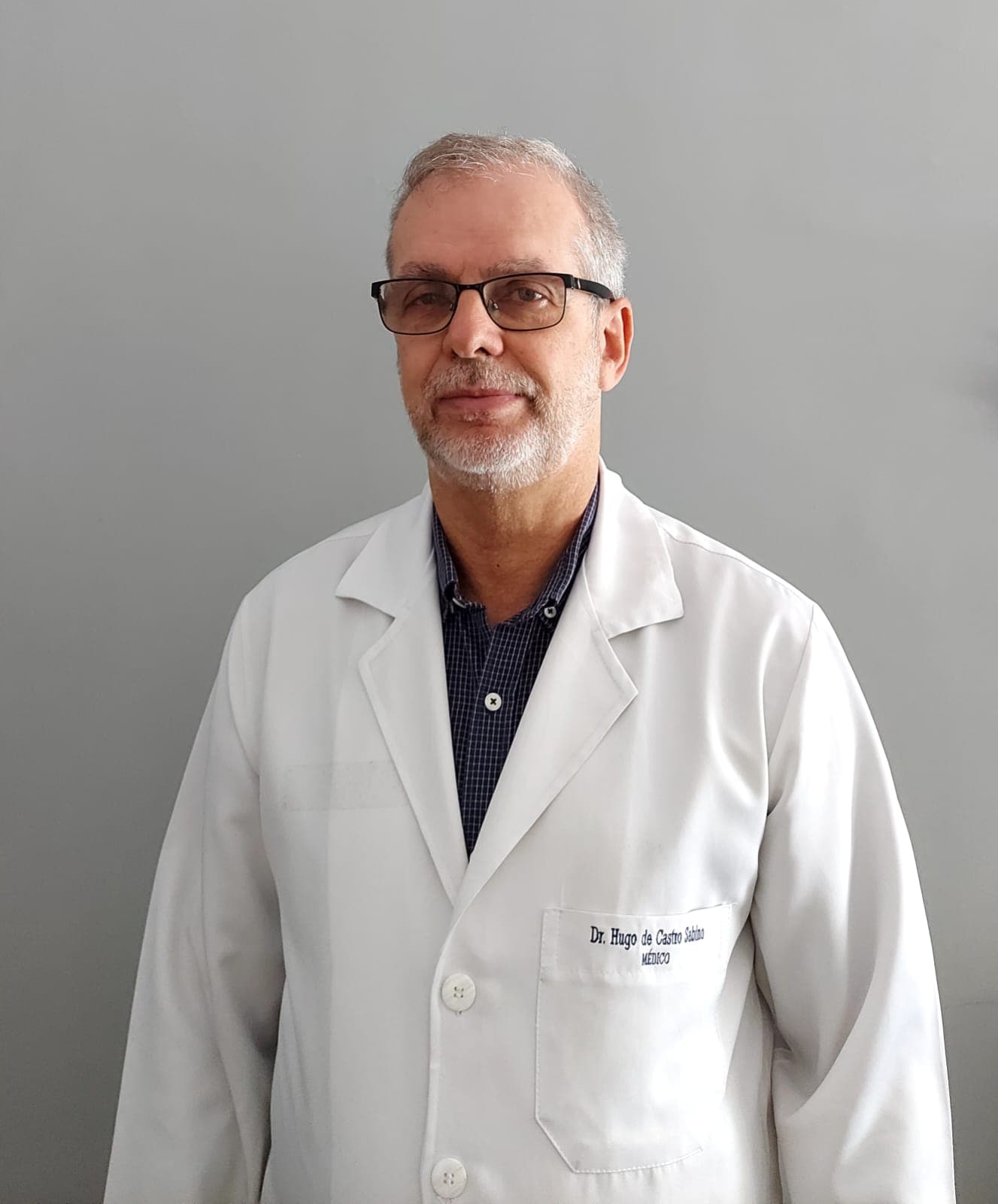 Dr. Hugo de Castro Sabino